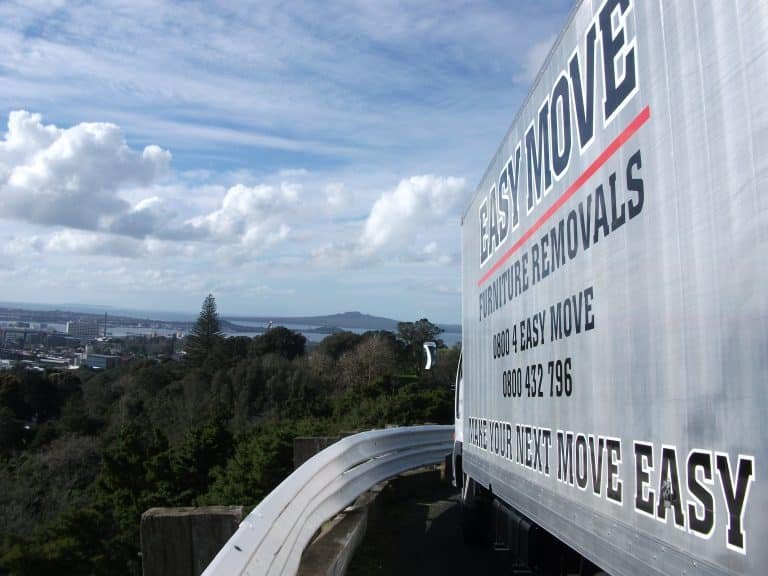 furniture moving services auckland 768x576